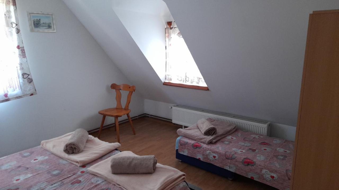 Rooms Ma La Karlovac Exterior foto